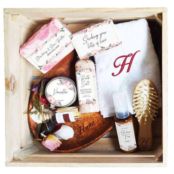 Mom's Floral Pamper Set Thumbnail